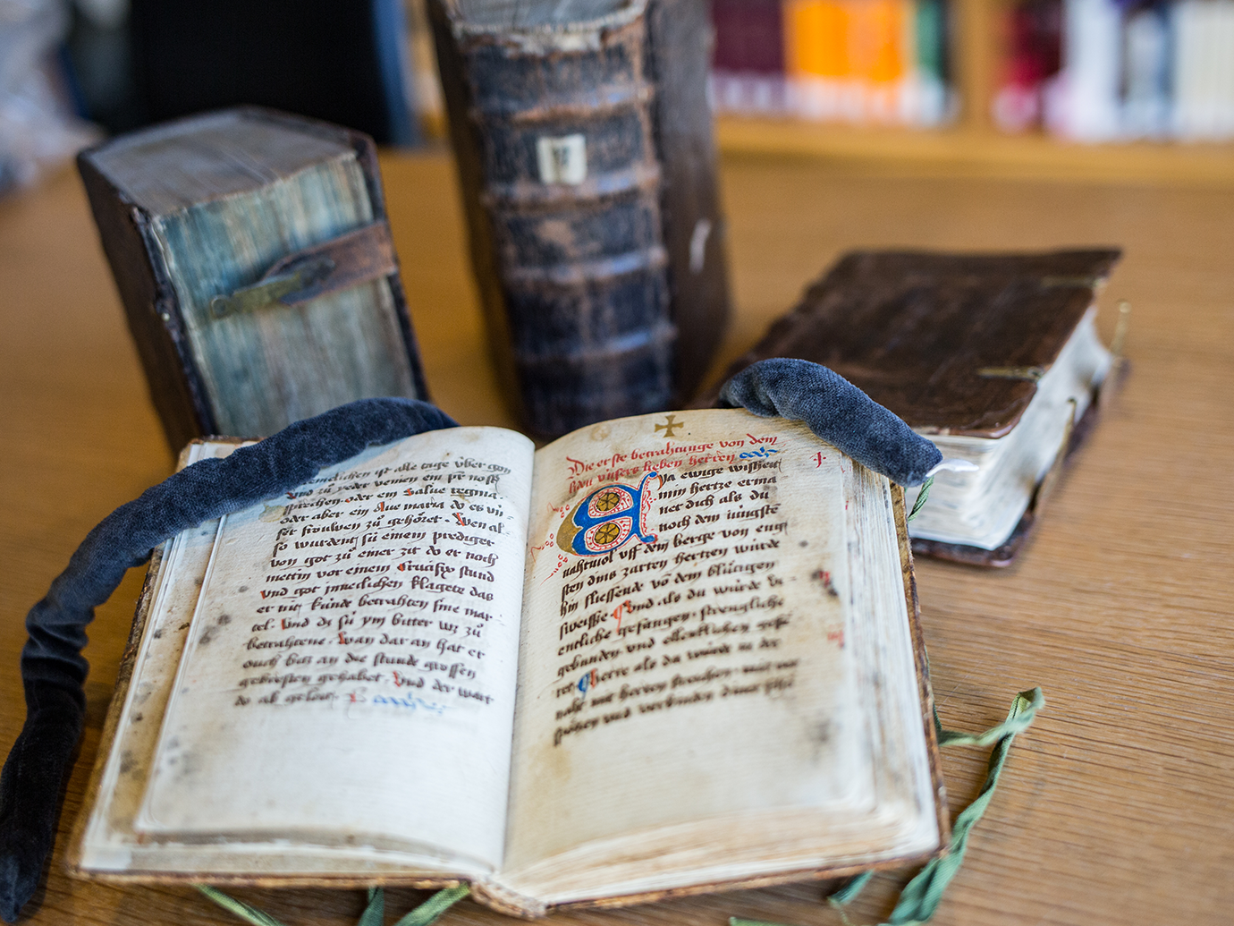 Buochmeisterinne – Handschriften aus dem Freiburger Dominikanerinnenkloster