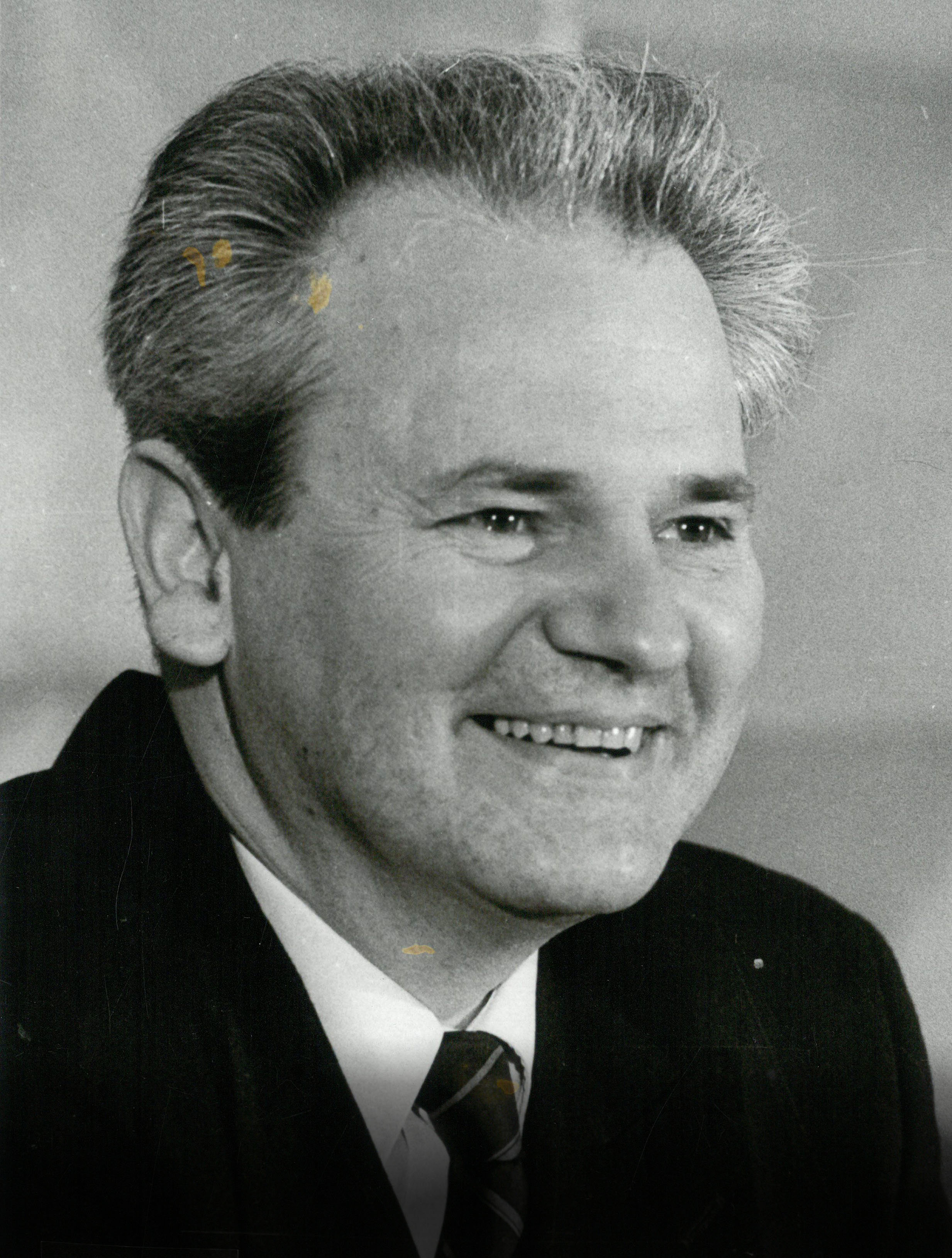 Porträtaufnahme Slobodan Milošević