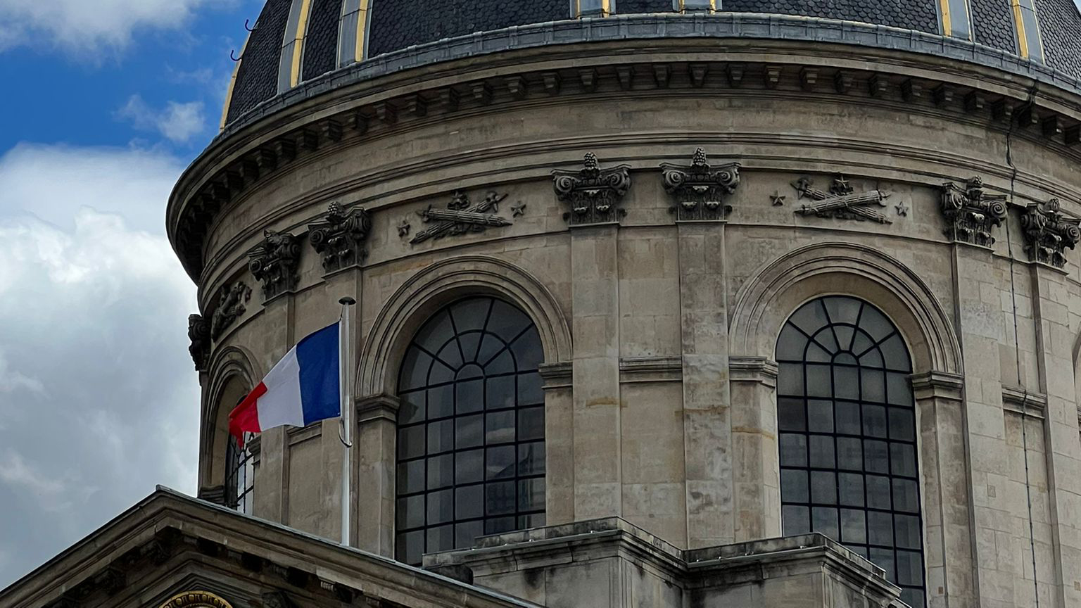  Beitragsbild “Frankreichs Parteiensystem hat sich radikalisiert”
