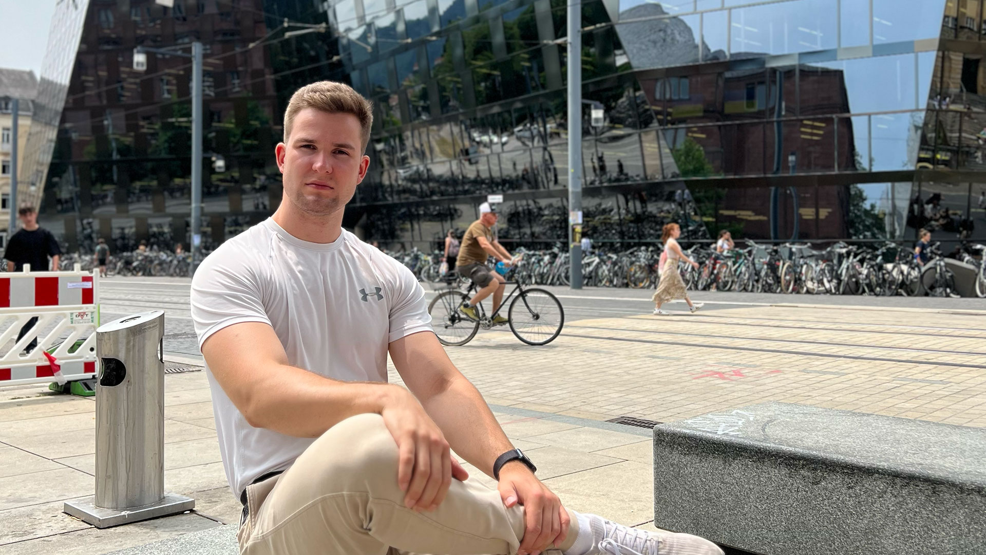 „Ich bin drei Tage nach meinem Abiball zur Bundeswehr“ Beitragsbild „Ich bin drei Tage nach meinem Abiball zur Bundeswehr“