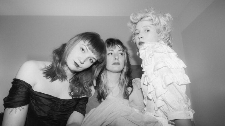 interview_my ugly clementine_byMala Kolumna