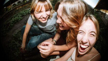 Teaser_Lovehead_Nikola S. Rode